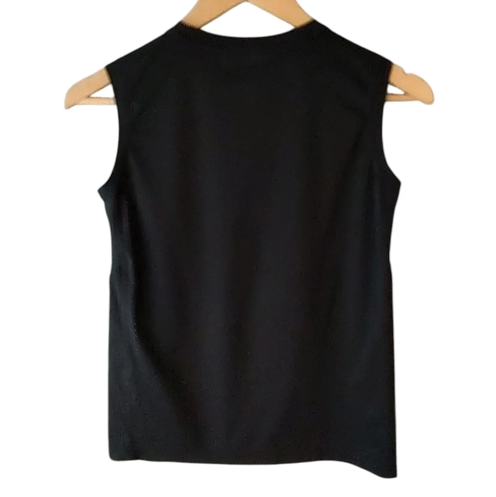 Nike Black with Red Sleeveless Muscle Tank Size Medium